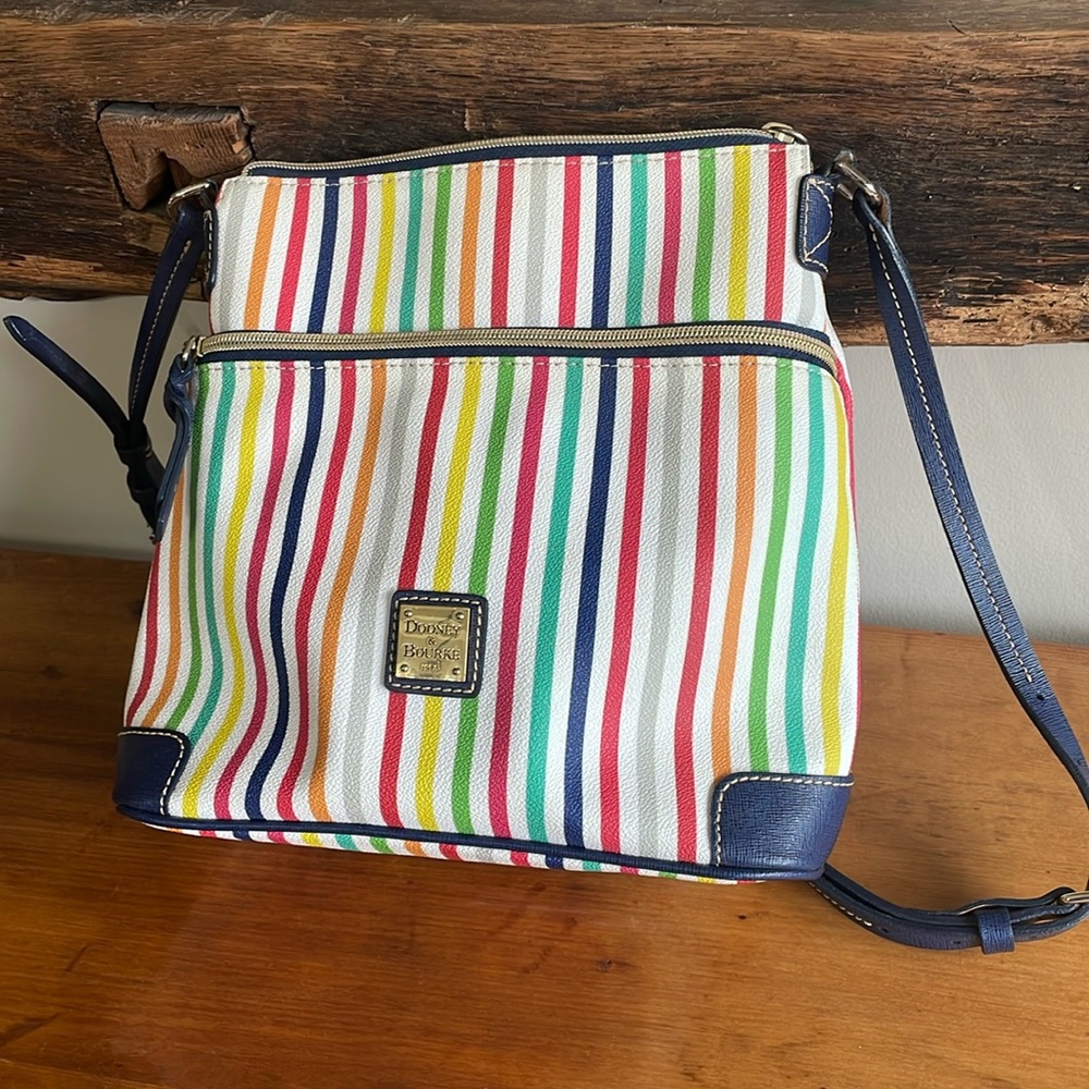 Dooney and Bourke crossbody bag.  Excellent condition.